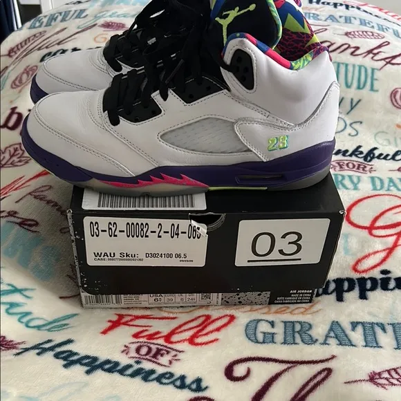 Jordan Sneakers White and Black High-Top with Iconic Jumpman Logo