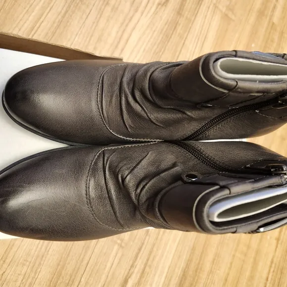 Josef Seibel Dark Brown Leather Ankle Boots 👢.