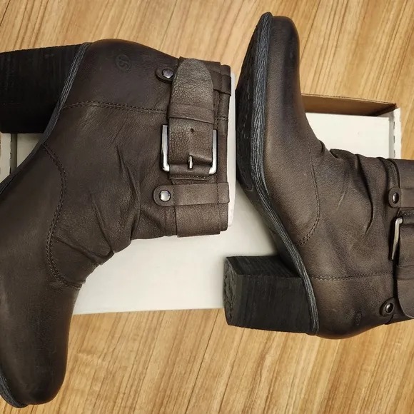 Josef Seibel Dark Brown Leather Ankle Boots 👢.