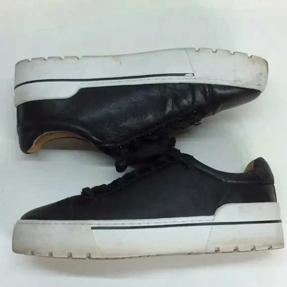 J/Slides Black Leather Sneakers