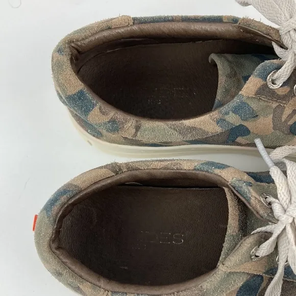 J/Slides NYC Women’s Suede Camo Platform Sneakers sz 7.5