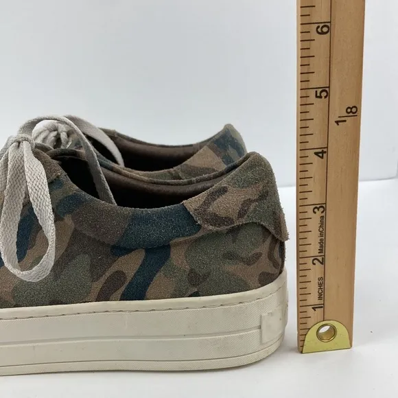 J/Slides NYC Women’s Suede Camo Platform Sneakers sz 7.5