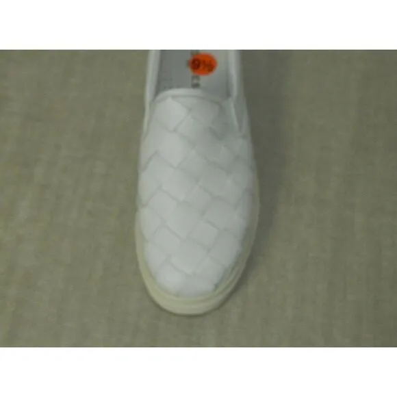 J/Slides Slip-On Sneaker Leather White Woven Casual Comfort Shoes