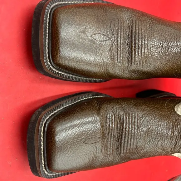Justin men 10.5 stampede cowboy work boots