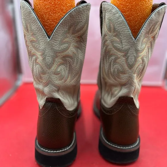 Justin men 10.5 stampede cowboy work boots