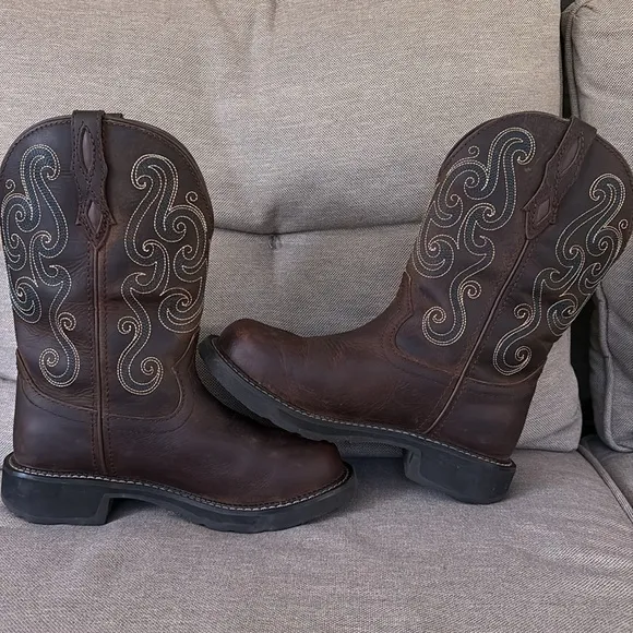 Justin Tasha Brown Leather Western Cowboy Boots Steel Toe Round Toe Women’s 7.5B