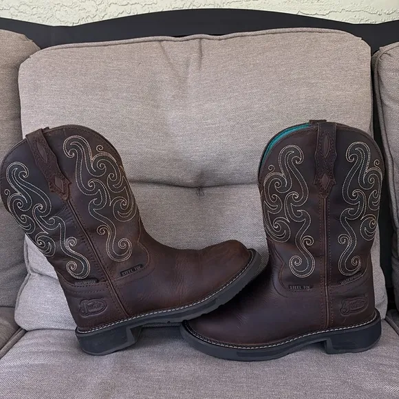 Justin Tasha Brown Leather Western Cowboy Boots Steel Toe Round Toe Women’s 7.5B