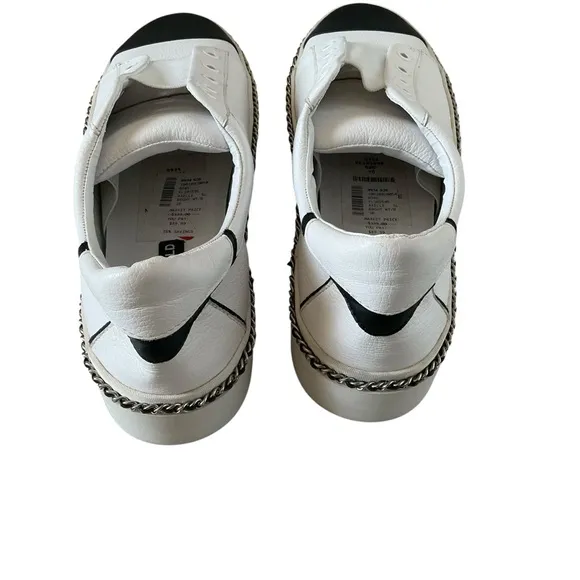 Karl Lagerfeld Paris Axelle women’s cow bubbled leather slip-on platform sneaker