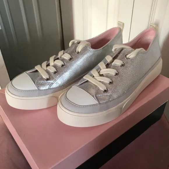 Kate Spade New York Kaia Lace Up Sneakers