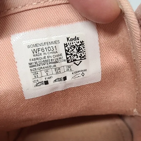Keds x Kate Spade NY Women’s Rose Gold Triple Kick Glitter Platform Sneakers 8½