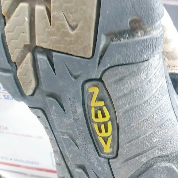 Keen 10.5 Mens Water Hiking Sandals Shoes