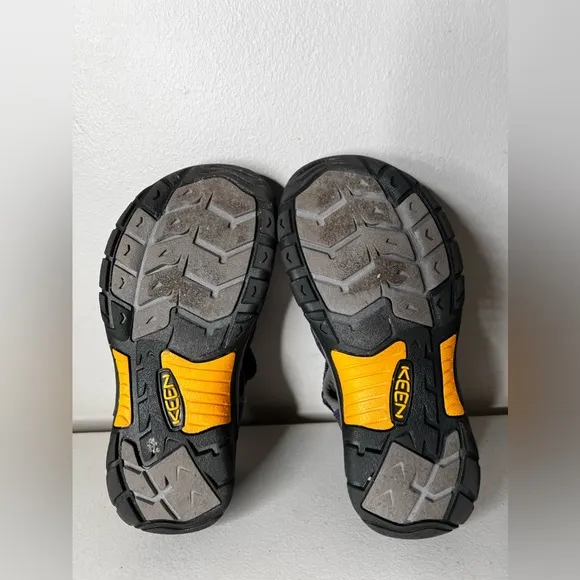 Keen Boys Youth Venice H2 Sandals Washable Shoes Size 4