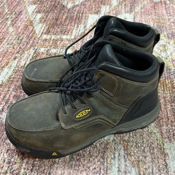 Keen Men’s Composite Toe Waterproof High Top Lace Up Boots Size 9