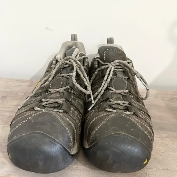 Keen Men's Flint II brown Leather Electrical Hazard Steel Toe Work Shoes Sz 10.5