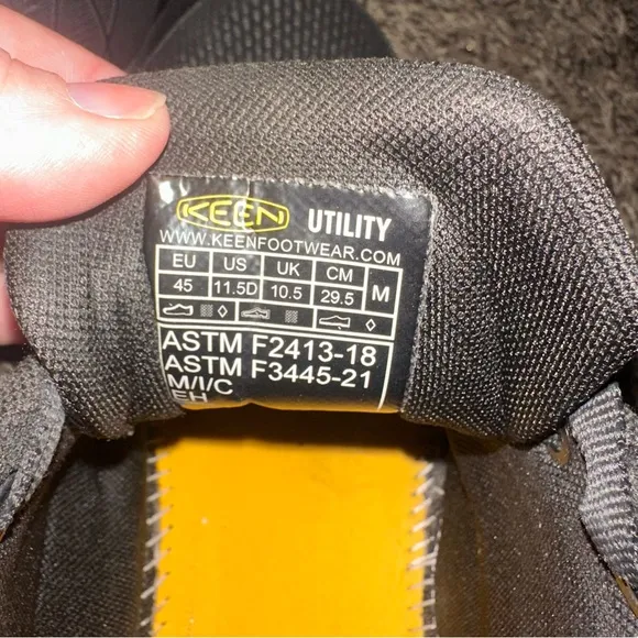 Keen Men's Vista Energy Black carbon toe Shoes
