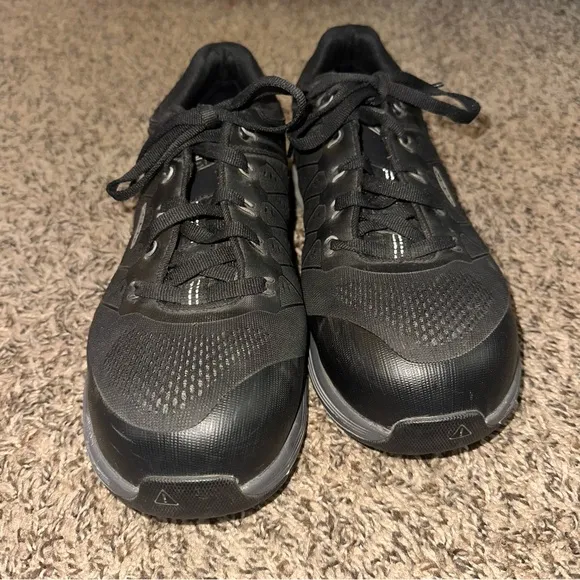 Keen Men's Vista Energy Black carbon toe Shoes
