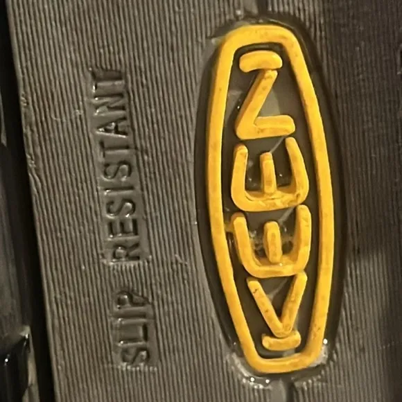 Keen Utility Composite Toe Boots size 8M