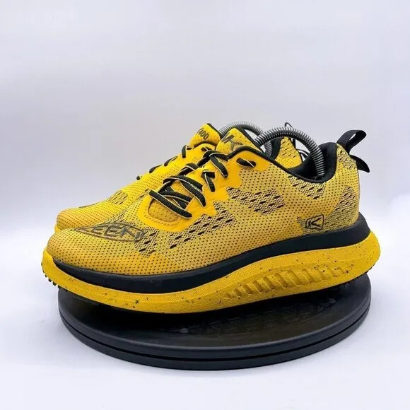 Keen Women's WK400 Walking Shoe Size 9.5 Yellow / Black 1027484