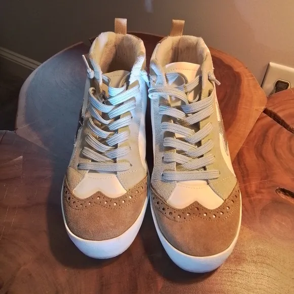 Kellparker Molly High-Top Metallic Star Sneakers - 8