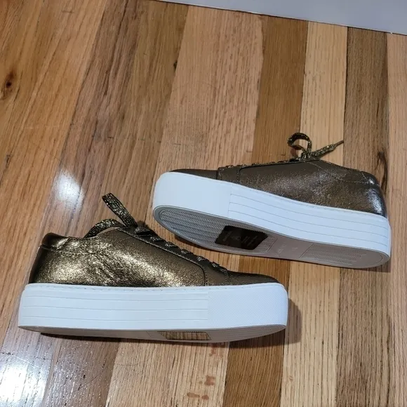 Kenneth Cole Abbey Sneakers