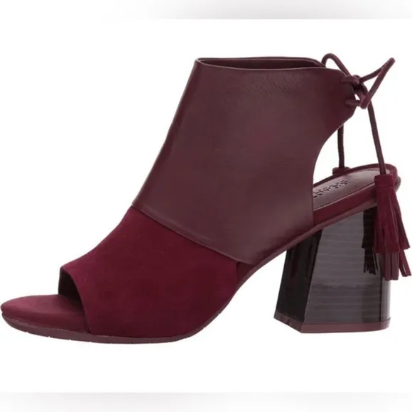 KENNETH COLE Burgundy Peep Toe Boots