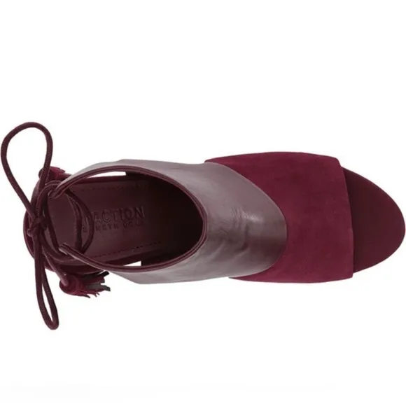 KENNETH COLE Burgundy Peep Toe Boots
