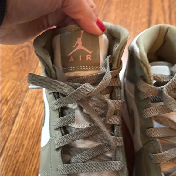 Kids Green and Cream High-Top Sneakers