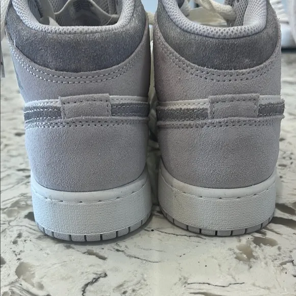 Kids High-Top Jordans - White and Gray
