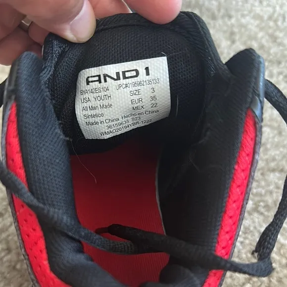 Kids Sneaker Lot - Jordan 4 and more