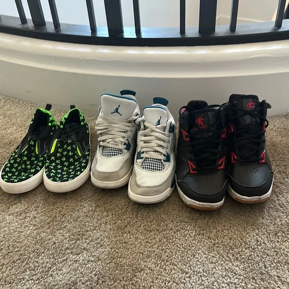 Kids Sneaker Lot - Jordan 4 and more