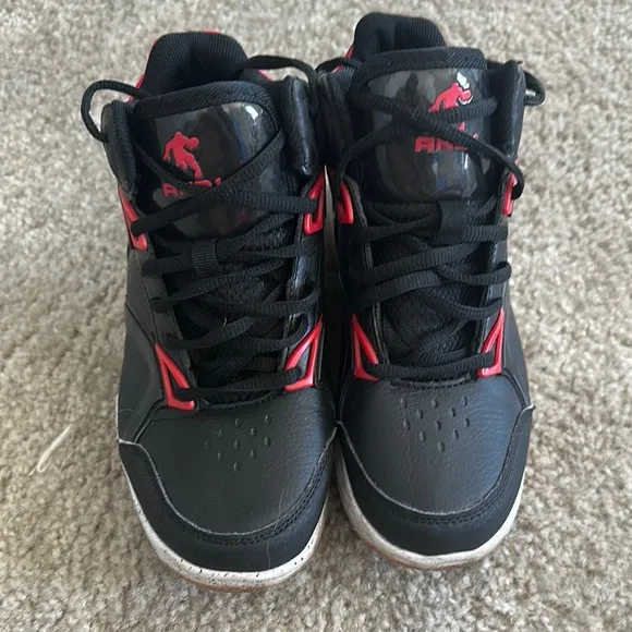 Kids Sneaker Lot - Jordan 4 and more