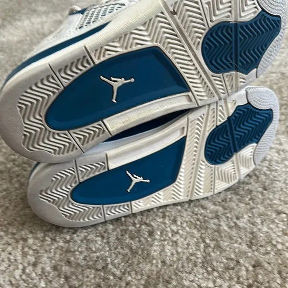 Kids Sneaker Lot - Jordan 4 and more