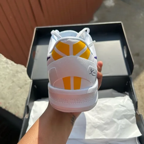 Kobe 8 Protro 'Lakers Home'