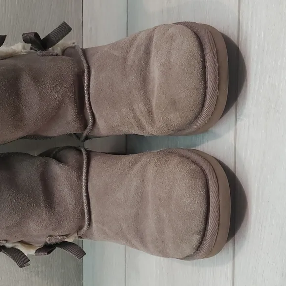 Koolaburra by Ugg Youth Kids Tall boots shoes sz 4