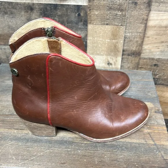 Koolaburra‎ Notela Leather Ankle Boots Women's Size 6.5