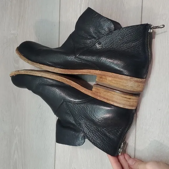 Kork Ease Womens Ankle Leather Boots shoes sz 7M