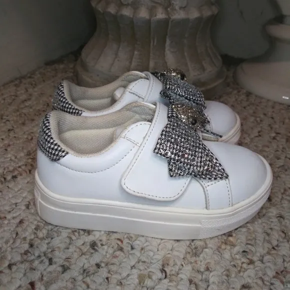 Kurt Geiger Baby Mini Laney Bow White Leather Toddler Sneakers