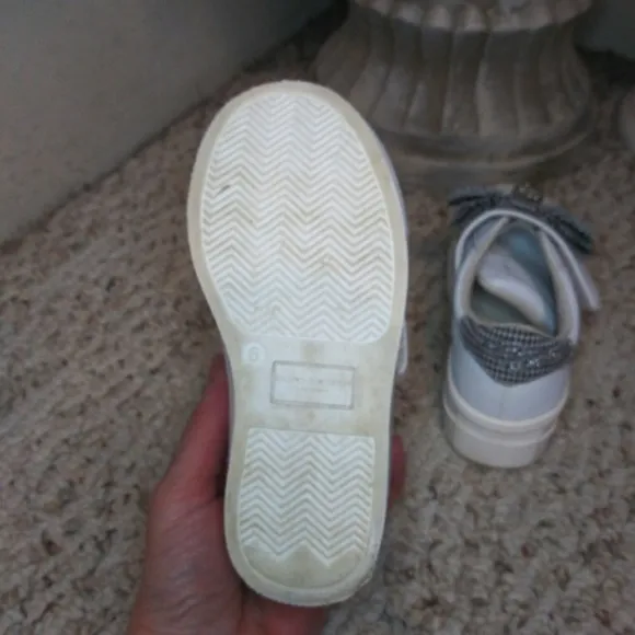 Kurt Geiger Baby Mini Laney Bow White Leather Toddler Sneakers