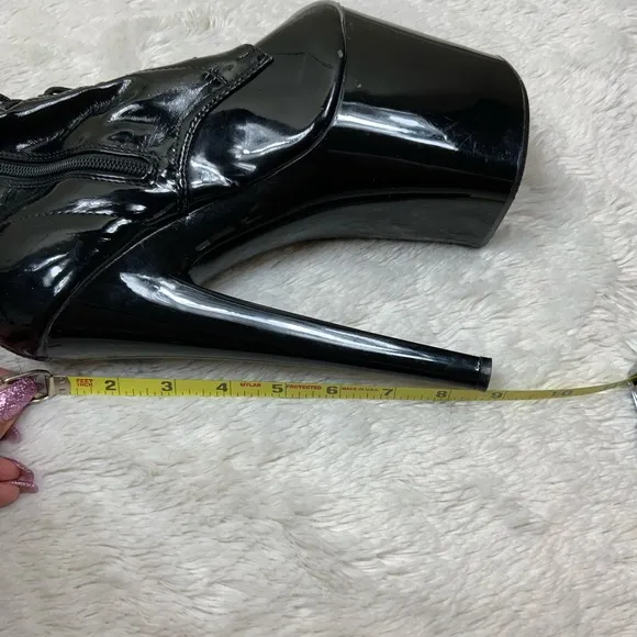Lace up patent leather heel lace up boots