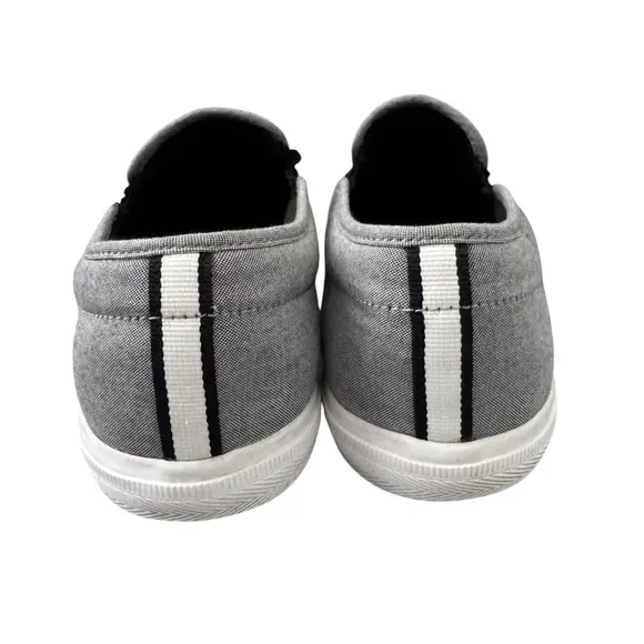 Lacoste Men’s Slip On shoes Size 9