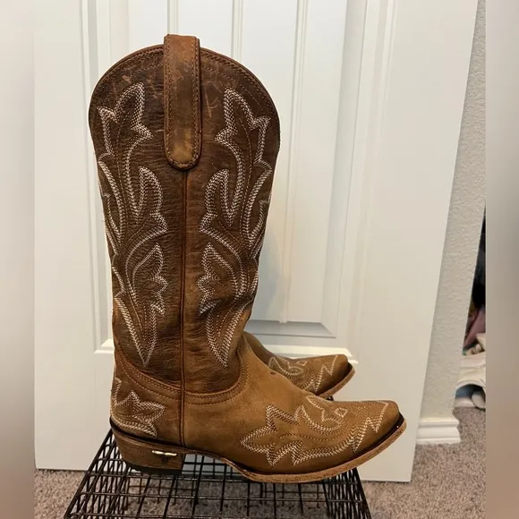 Lane Boots women’s Saratoga snip toe boot size 8.5