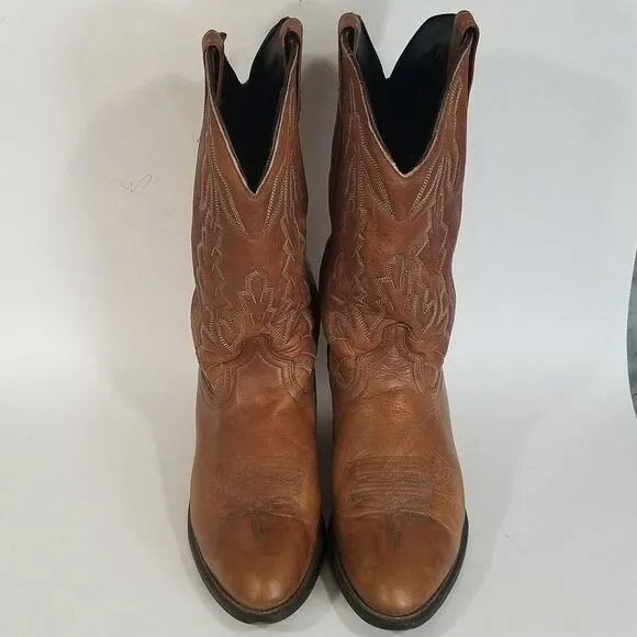 Laredo Boots Men's 11 D Jacksonville Collection Walnut 68372 Western Cowboy USA