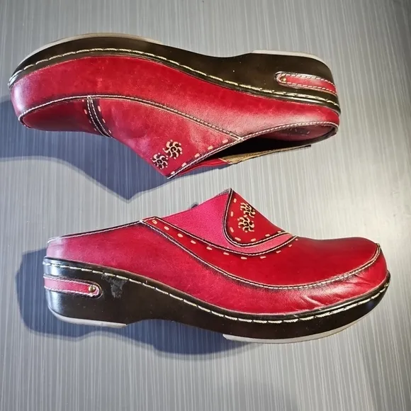 L'Artiste‎ By Spring Step Red Chino Leather Slip On Clogs Shoes 42 US 10.5-11