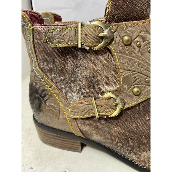 LARTISTE NAILHEAD Boots BROWN 9.5