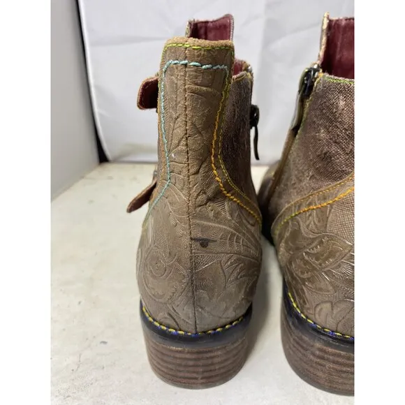 LARTISTE NAILHEAD Boots BROWN 9.5