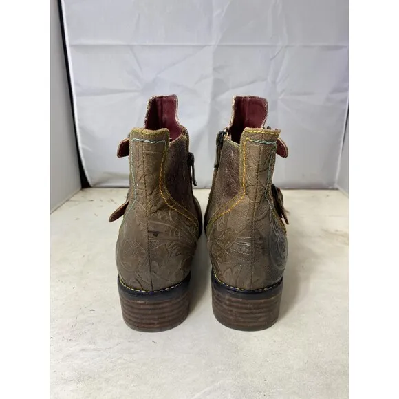 LARTISTE NAILHEAD Boots BROWN 9.5