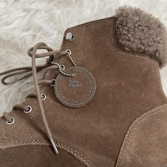 LAUREN RALPH LAUREN CARLEE TRUFFLE LACE UP BOOTS