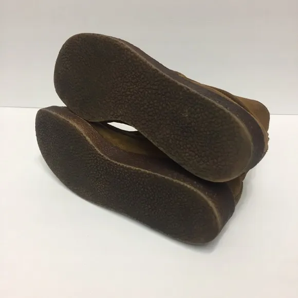 Levi’s Vintage Chukka Dessert Boots size 8