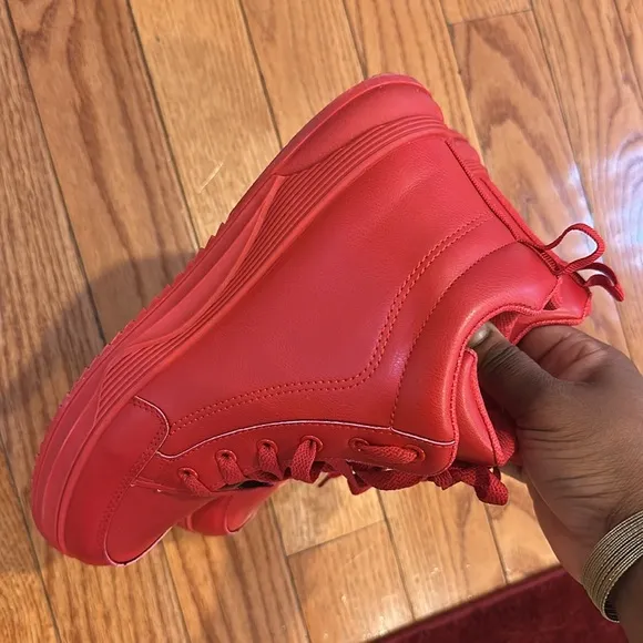 Like New Vibrant Red High-Top Mens Sneakers Size 9.5