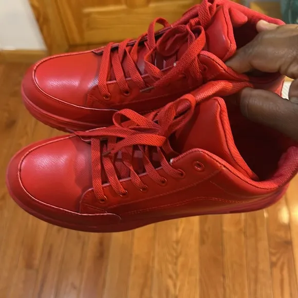 Like New Vibrant Red High-Top Mens Sneakers Size 9.5